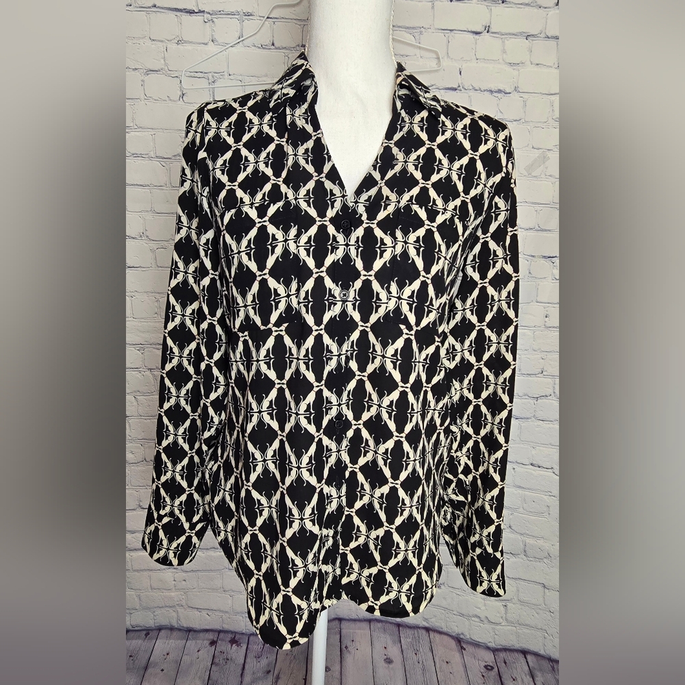 Express The Portofino Slim Fit dog Print Button Down Shirt S